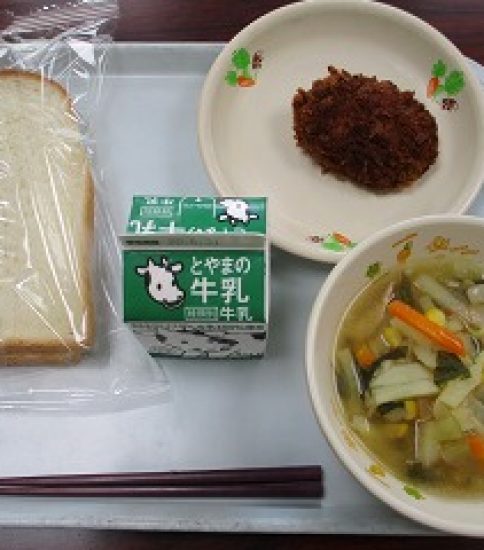 給食の再開